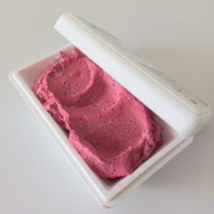 גלידה קטוגנית עם פירות יער, 0.5 ק”ג, כשר למהדרין, חלבי